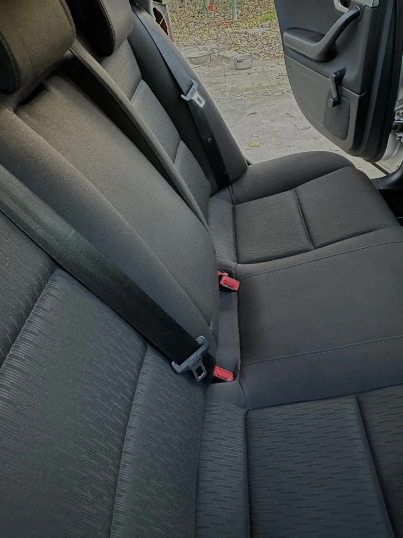 Audi A4, снимка 11 - Автомобили и джипове - 52553543