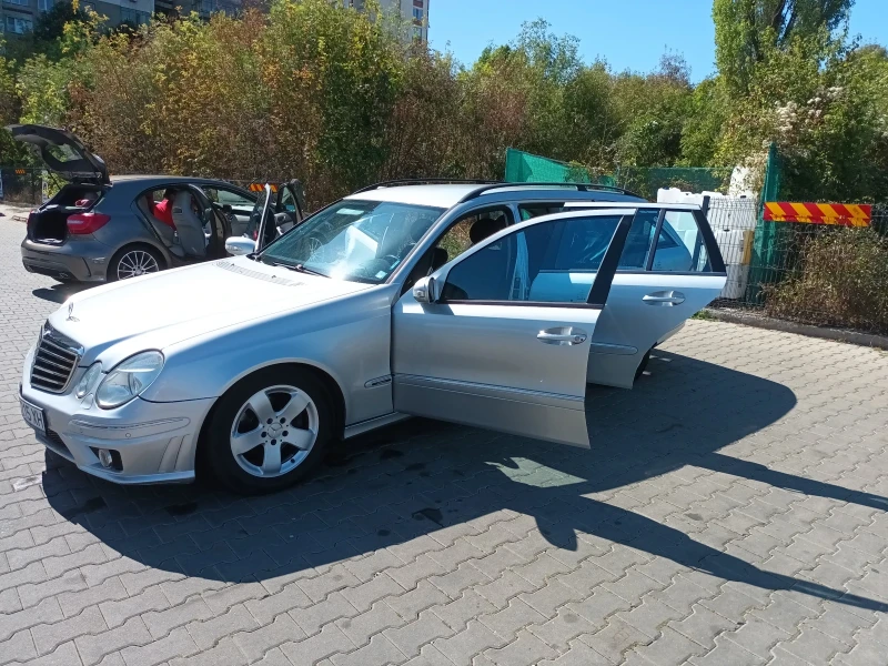 Mercedes-Benz E 220 W211, снимка 4 - Автомобили и джипове - 52958551