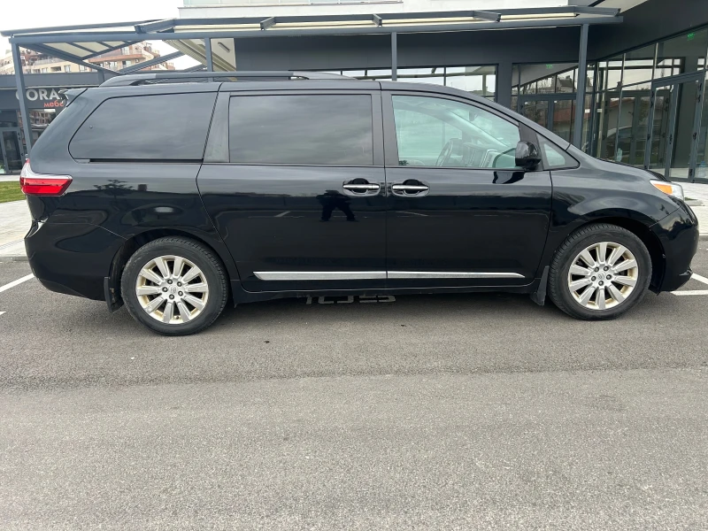 Toyota Sienna 3.5 V6 XLE 4x4, снимка 3 - Автомобили и джипове - 53090492