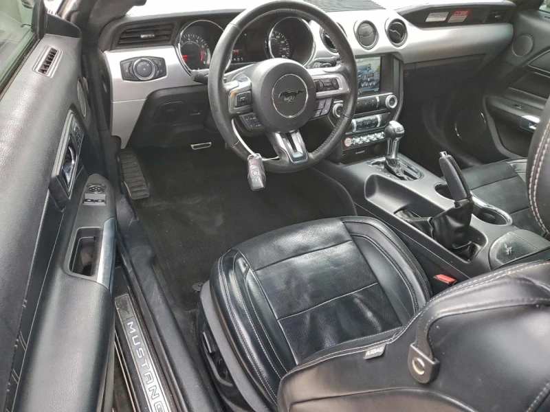 Ford Mustang ECOBOOST* КОЖА* ПОДГРЕВ* ОБДУХВАНЕ* ГОЛЯМА НАВИГАЦ, снимка 8 - Автомобили и джипове - 53417004