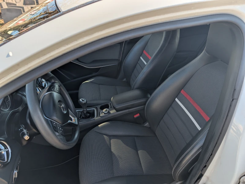 Mercedes-Benz A 180 1.6i/122ps, снимка 11 - Автомобили и джипове - 53475574