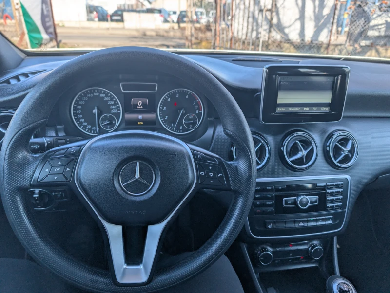 Mercedes-Benz A 180 1.6i/122ps, снимка 8 - Автомобили и джипове - 53475574
