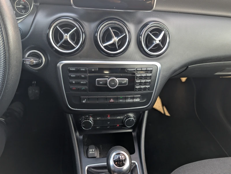 Mercedes-Benz A 180 1.6i/122ps, снимка 10 - Автомобили и джипове - 53475574