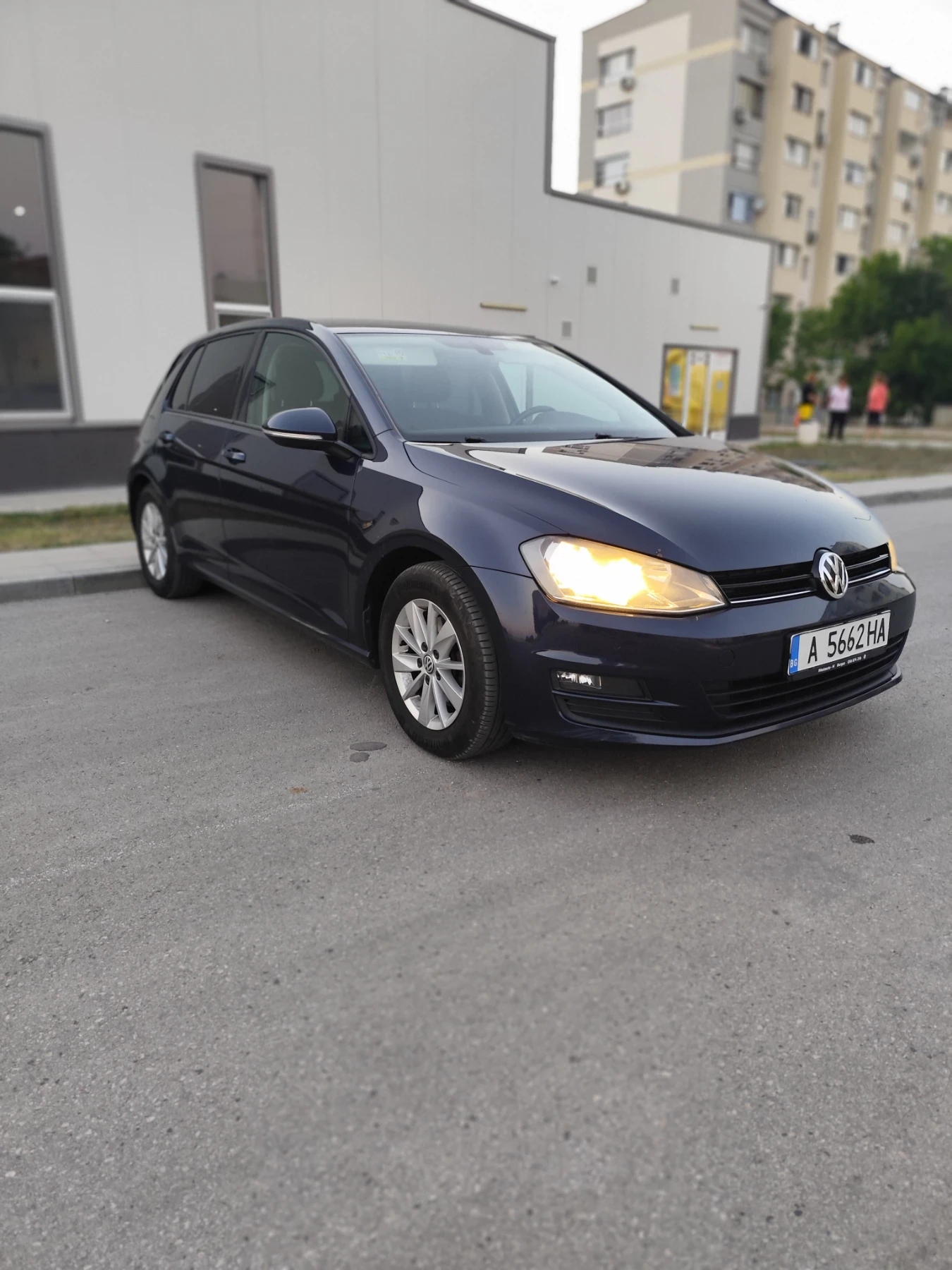VW Golf 7, 1.6 TDI DSG 193х. Км, снимка 1
