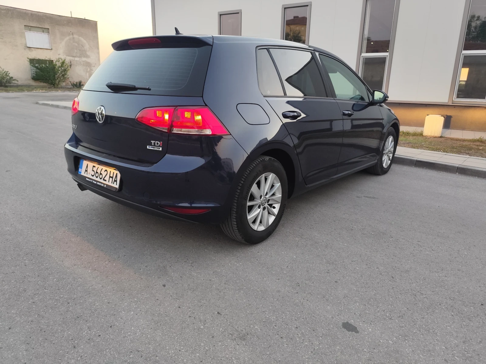 VW Golf 7, 1.6 TDI DSG - изображение 6