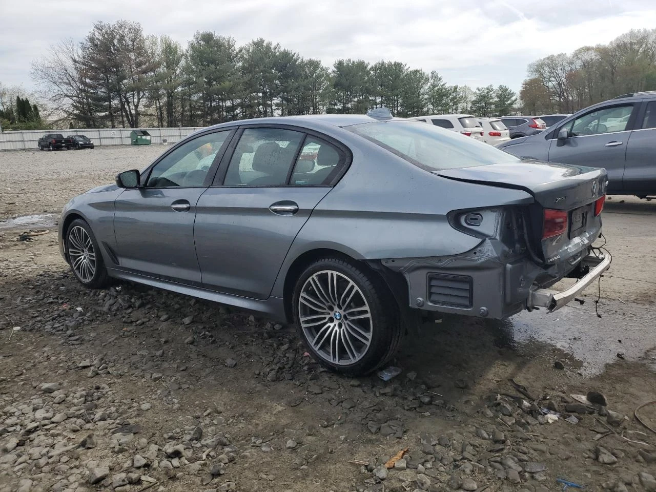 BMW 540 МИНИМАЛНА ЩЕТА/СЕРВИЗНА ИСТОРИЯ/РЕАЛНИ КИЛОМЕТРИ - изображение 4