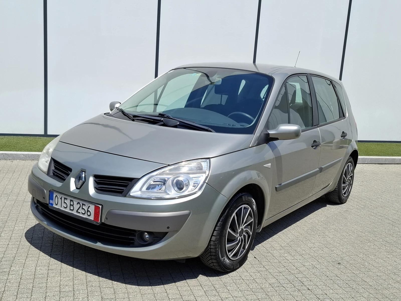 Renault Scenic 1.6i* (112кс)* * FACELIFT* * НОВ ВНОС* *  - изображение 2