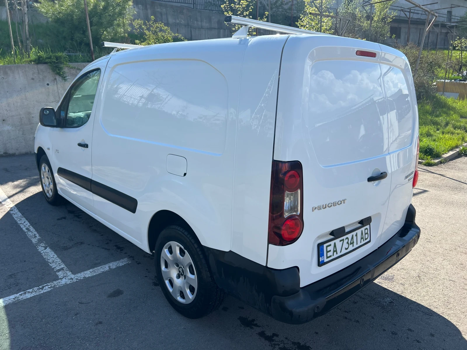 Peugeot Partner Galicia - изображение 3
