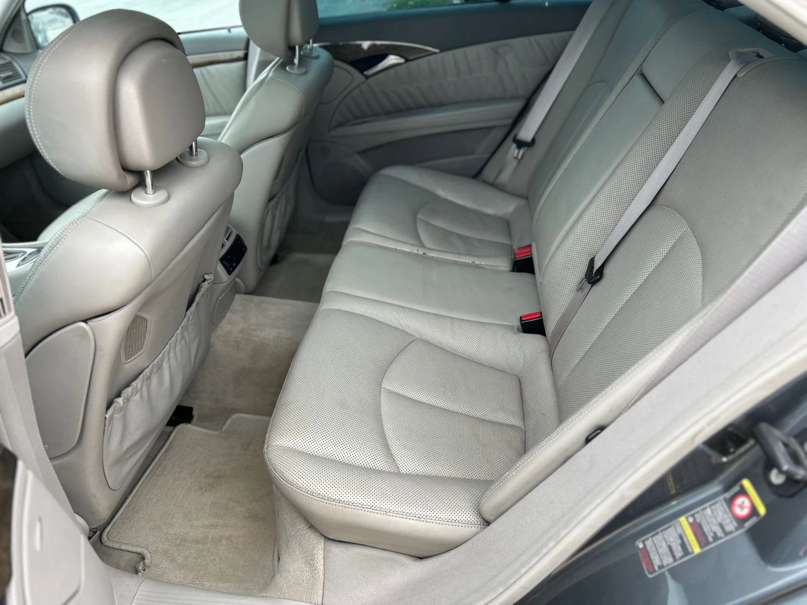 Mercedes-Benz E 500  - изображение 10