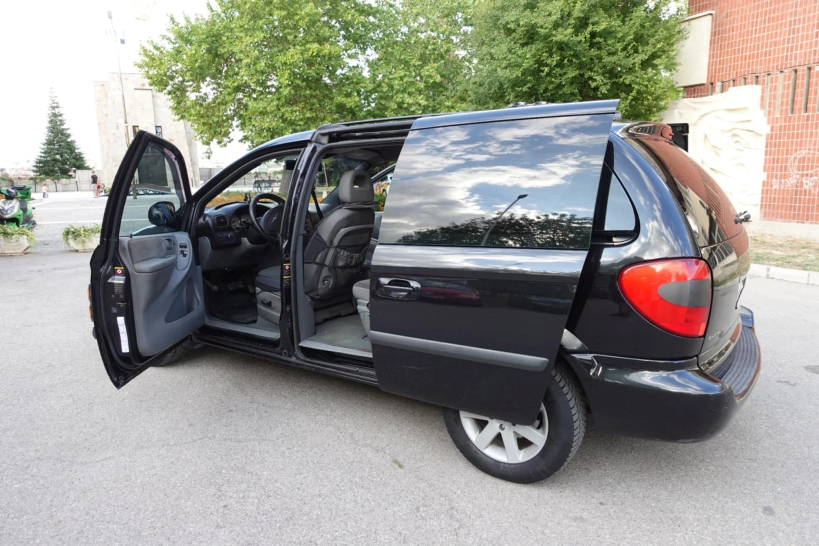 Chrysler Voyager 2800 | Mobile.bg   4