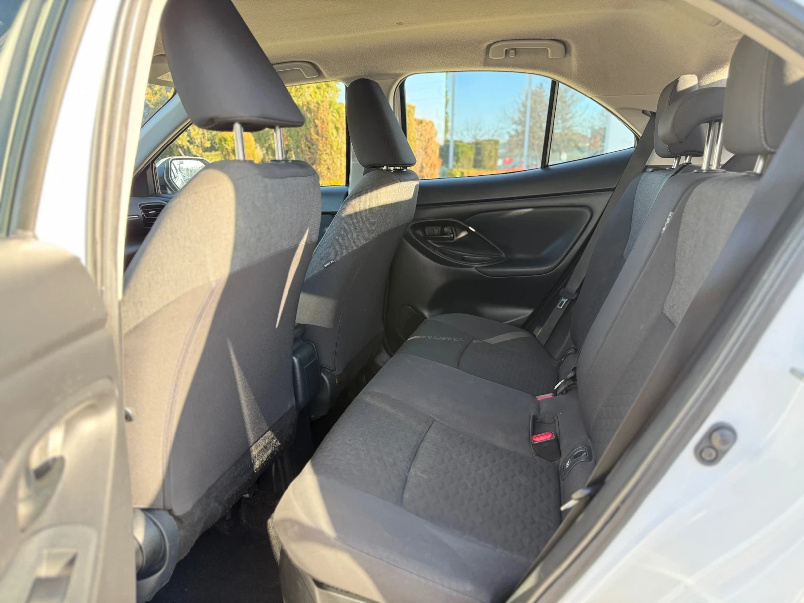 Toyota Yaris Cross 1.5Hibrid ���� ��� ������  | Mobile.bg � ����������� 12