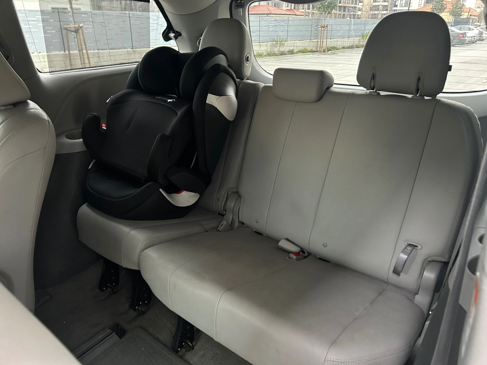 Toyota Sienna 3.5 V6 XLE 4x4 | Mobile.bg � ����������� 11