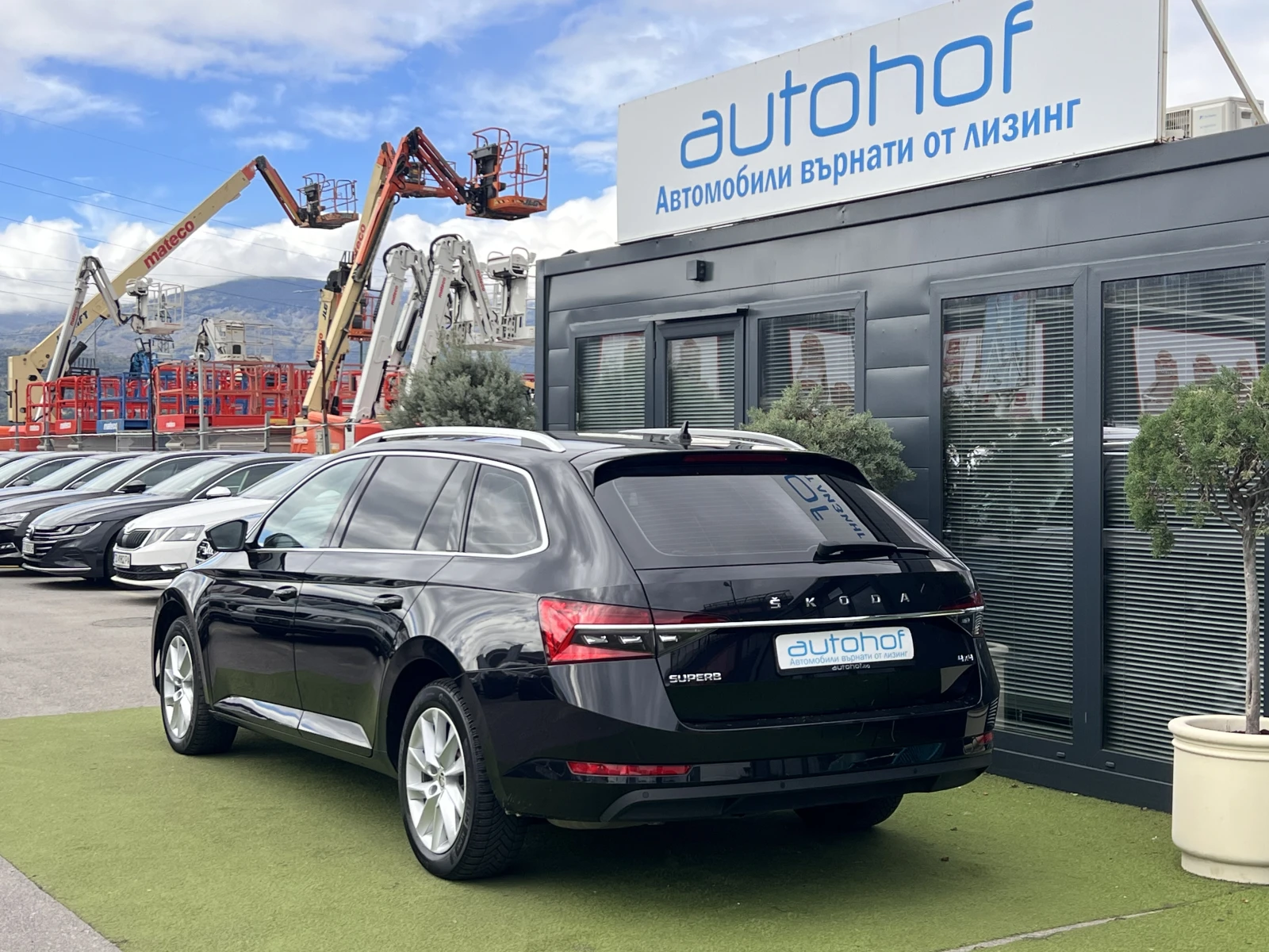 Skoda Superb STYLE/2.0TDI/200K.C./7AT/4X4 - изображение 3