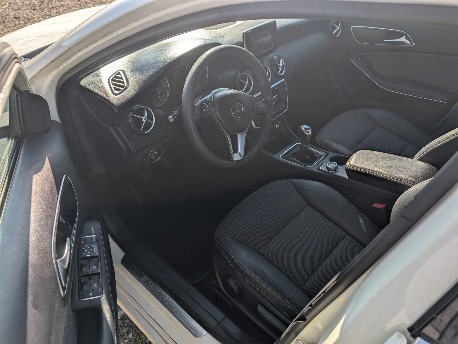 Mercedes-Benz A 180 1.6i/122ps - изображение 7