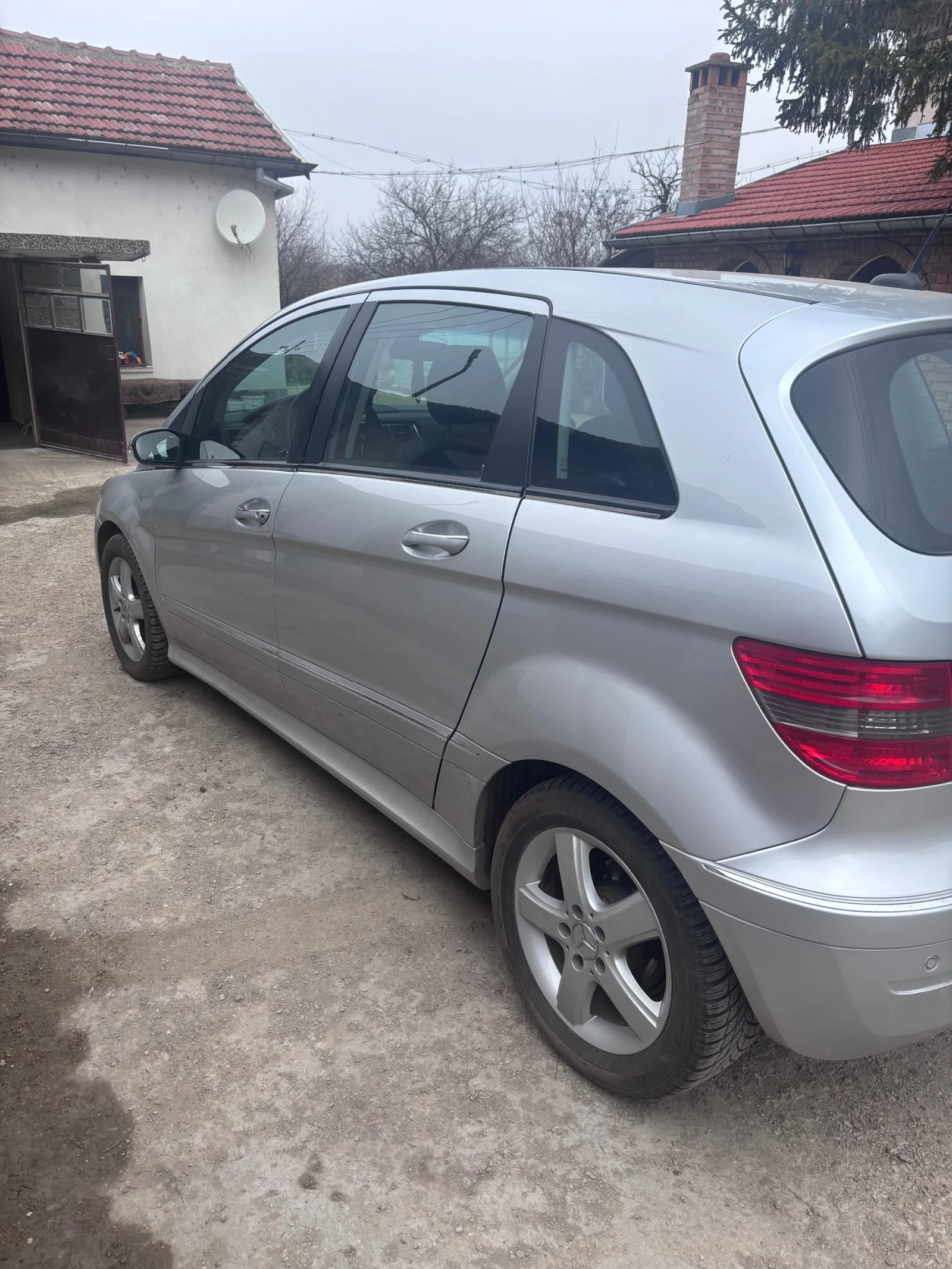 Mercedes-Benz B 200 | Mobile.bg � ����������� 3