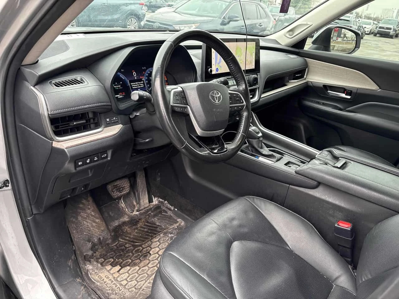 Toyota Grand Highlander * Hybrid * 360 * ��������� * ������� * NAVI | Mobile.bg � ����������� 5