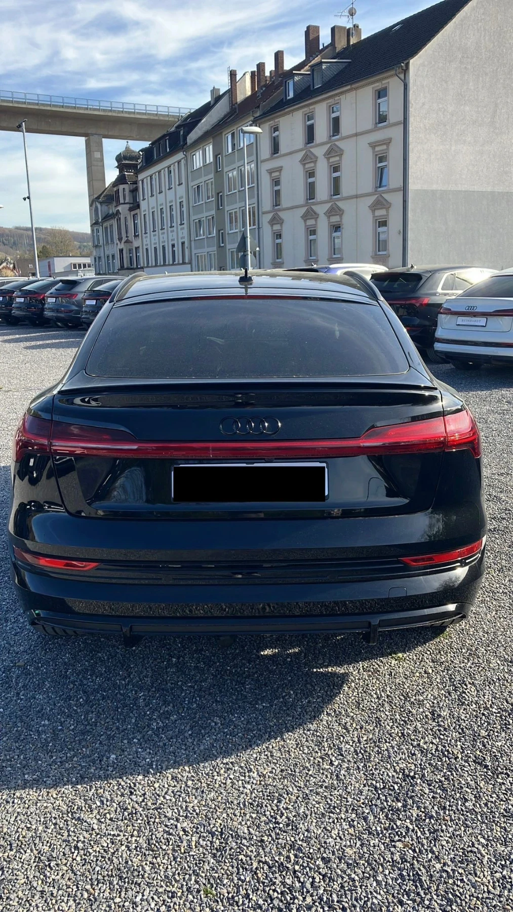 Audi E-Tron 55* Sportback* Head-Up* Pano* B&O, снимка 5 - Автомобили и джипове - 54143281