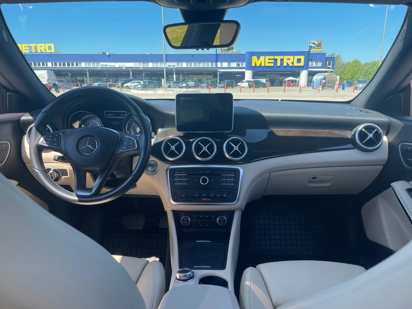 Mercedes-Benz CLA 250 4 matic, снимка 11 - Автомобили и джипове - 54324983