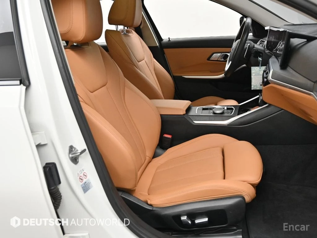 BMW 320 i* HEAD-UP* DISTRONIC* ПОДГРЕВ* КАМЕРА* ШИБИДАХ, снимка 8 - Автомобили и джипове - 54512718