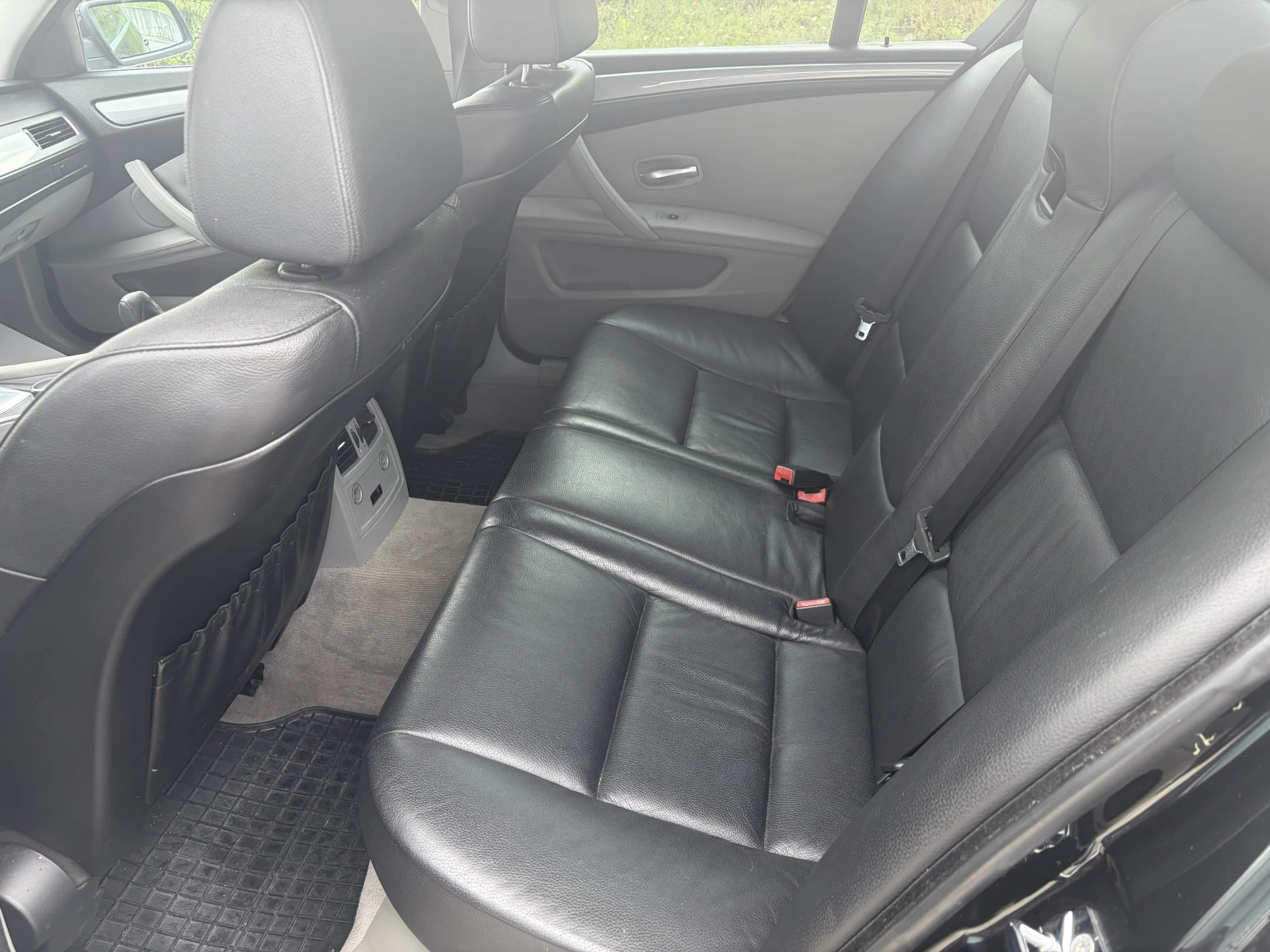 BMW 525 XI, снимка 9 - Автомобили и джипове - 55010362