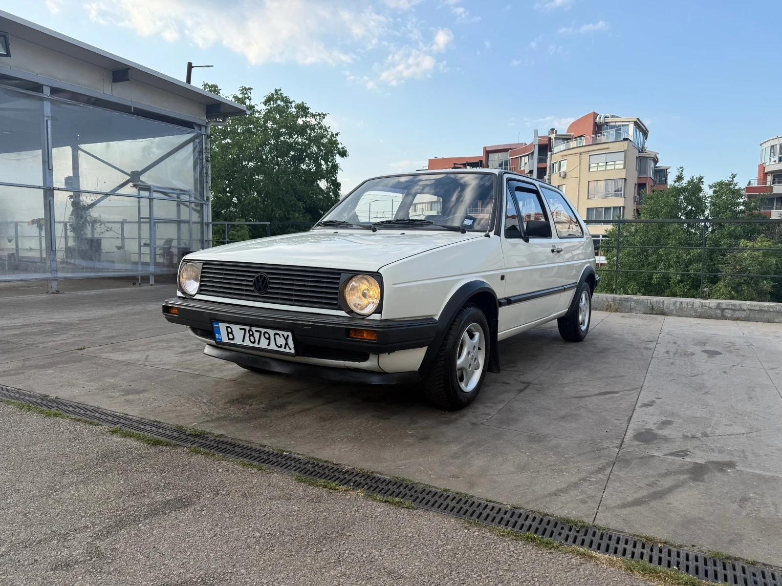 VW Golf 1.6 Автомат Уникат Оригинал, снимка 2 - Автомобили и джипове - 55589239