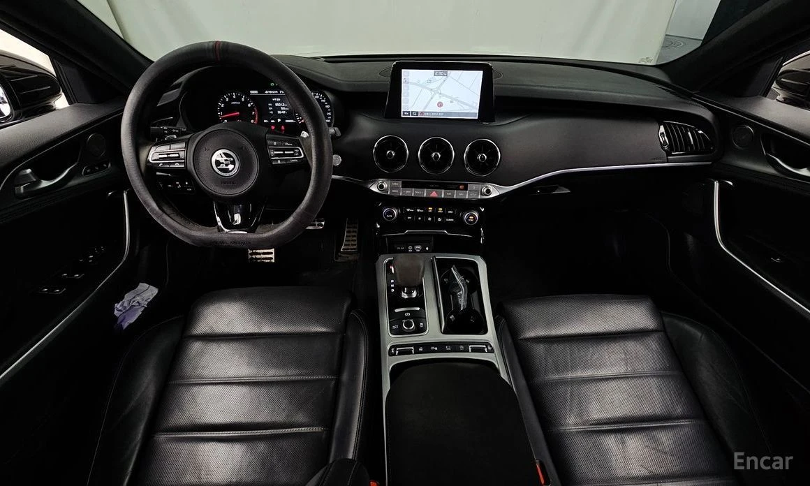 Kia Stinger, снимка 7 - Автомобили и джипове - 55608132