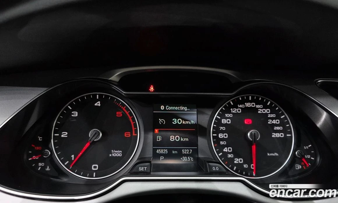 Audi A4 35 TDI Quattro Dynamic B8, снимка 8 - Автомобили и джипове - 55676716