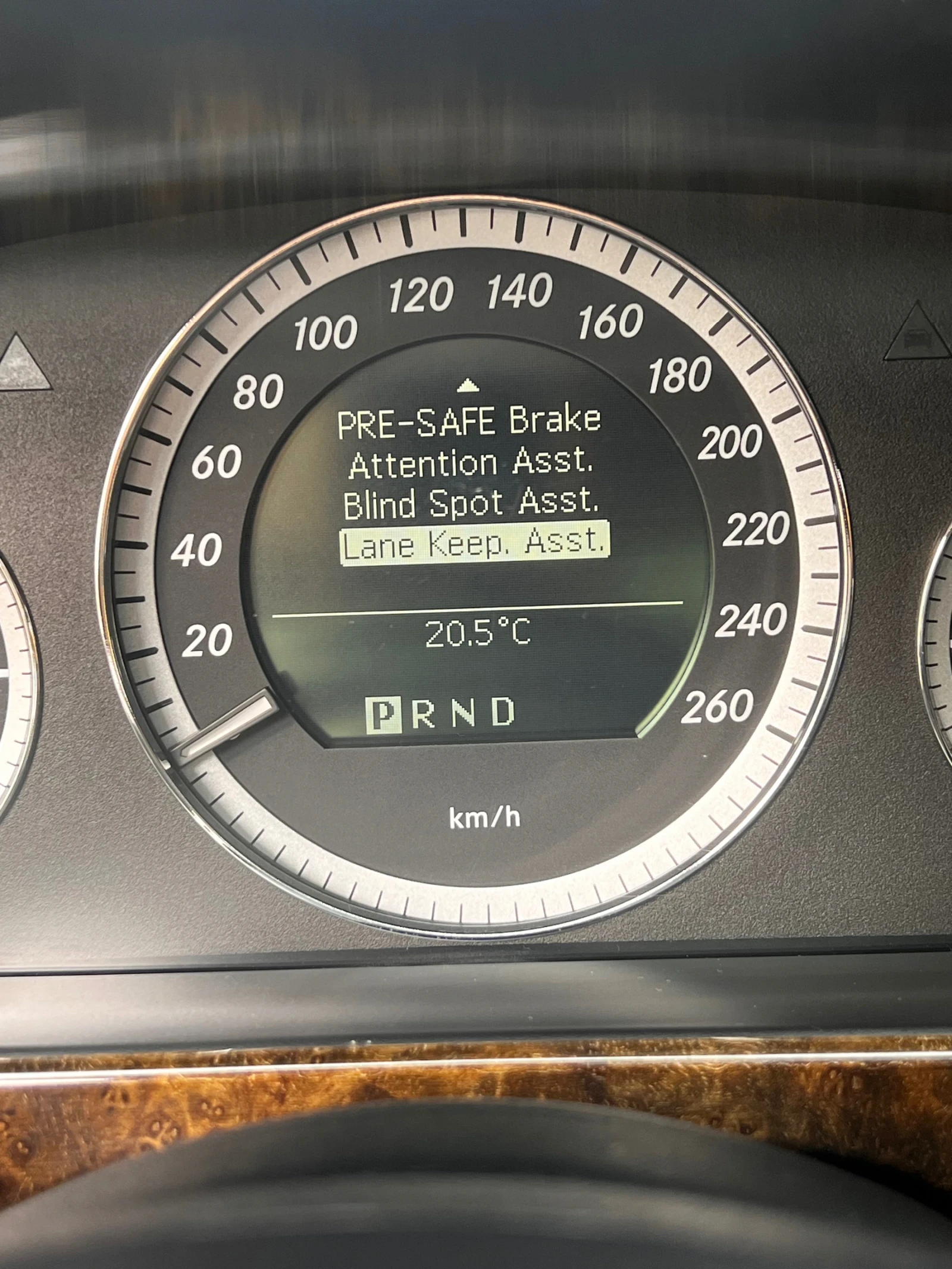 Mercedes-Benz E 350 W212, снимка 9 - Автомобили и джипове - 55875798