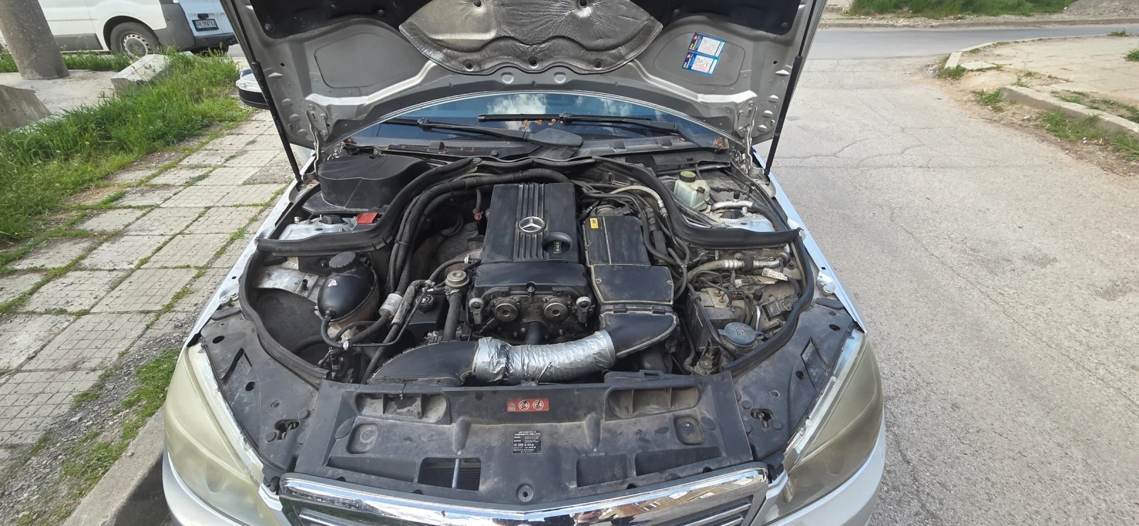 Mercedes-Benz C 200, снимка 7 - Автомобили и джипове - 56223322