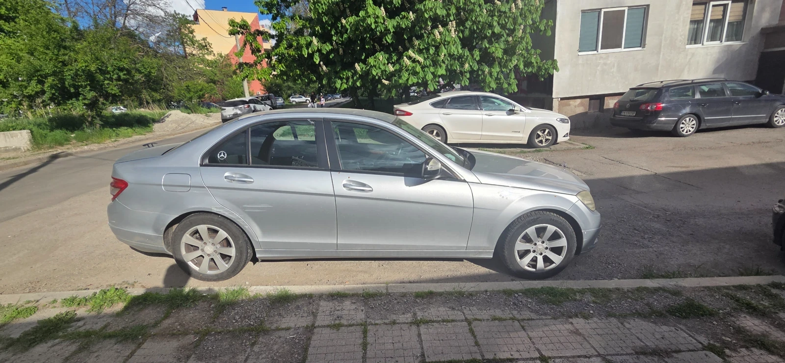 Mercedes-Benz C 200, снимка 4 - Автомобили и джипове - 56223322