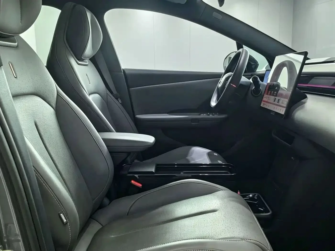 LynkCo 02 | Mobile.bg � ����������� 10
