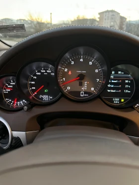 Porsche Cayenne Chrono Package, снимка 10