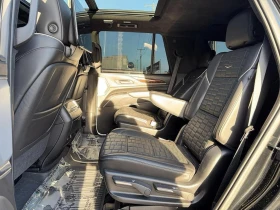 Cadillac Escalade /Sport/Platinum/AWD/CARFAX/7-местен - 132899 лв. - 57773879 15