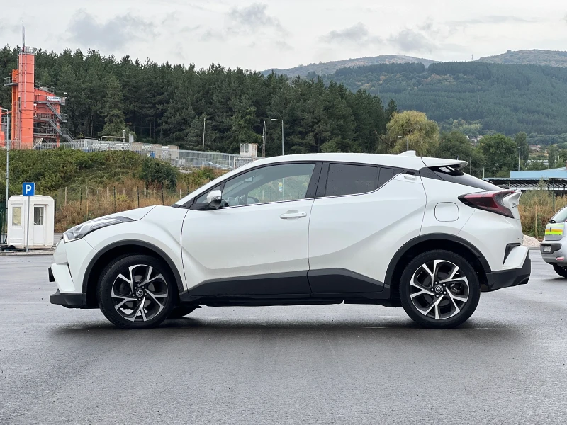 Toyota C-HR, снимка 4 - Автомобили и джипове - 46968838