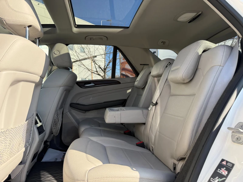 Mercedes-Benz ML 350 3.5i 306 к.с. 4matic/ГАРАНЦИЯ ОТ КЕНТАВЪР, снимка 9 - Автомобили и джипове - 52810460