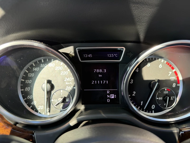 Mercedes-Benz ML 350 3.5i 306 к.с. 4matic/ГАРАНЦИЯ ОТ КЕНТАВЪР, снимка 13 - Автомобили и джипове - 52810460
