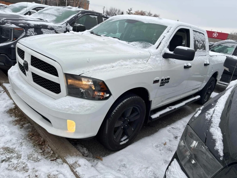 Dodge RAM 1500 * Express * CARFAX * БЕЗ ПЪРВОНАЧАЛНА ВНОСКА, снимка 2 - Автомобили и джипове - 52890935