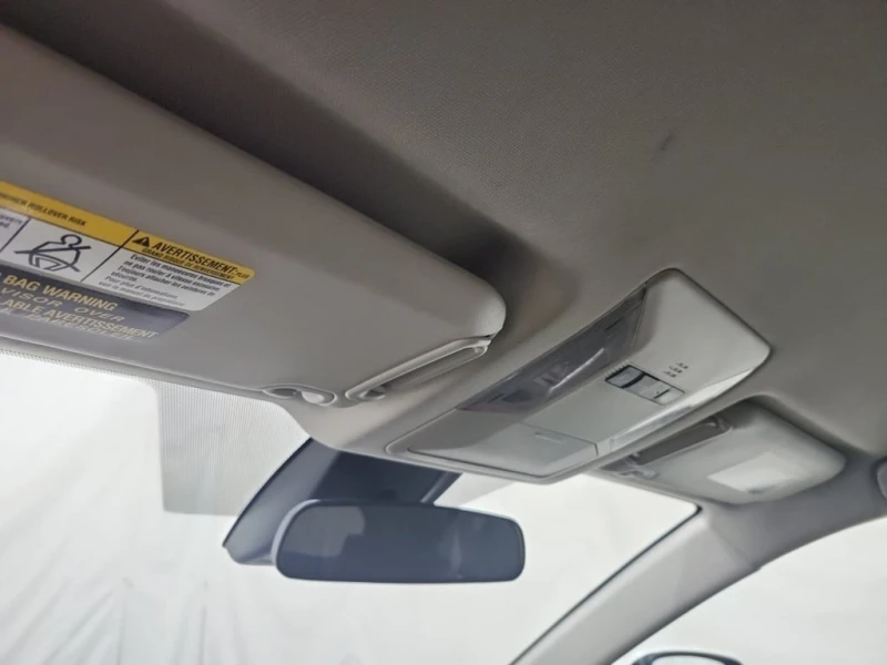 Toyota Rav4 * LE * CARFAX * ЦЕНА ДО БГ, снимка 13 - Автомобили и джипове - 53445037