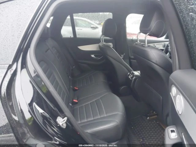 Mercedes-Benz GLC 43 AMG 4matic* DISTRONIC+ * 360CAM* ПАМЕТ* AMBIENT* BURME, снимка 9 - Автомобили и джипове - 52944407