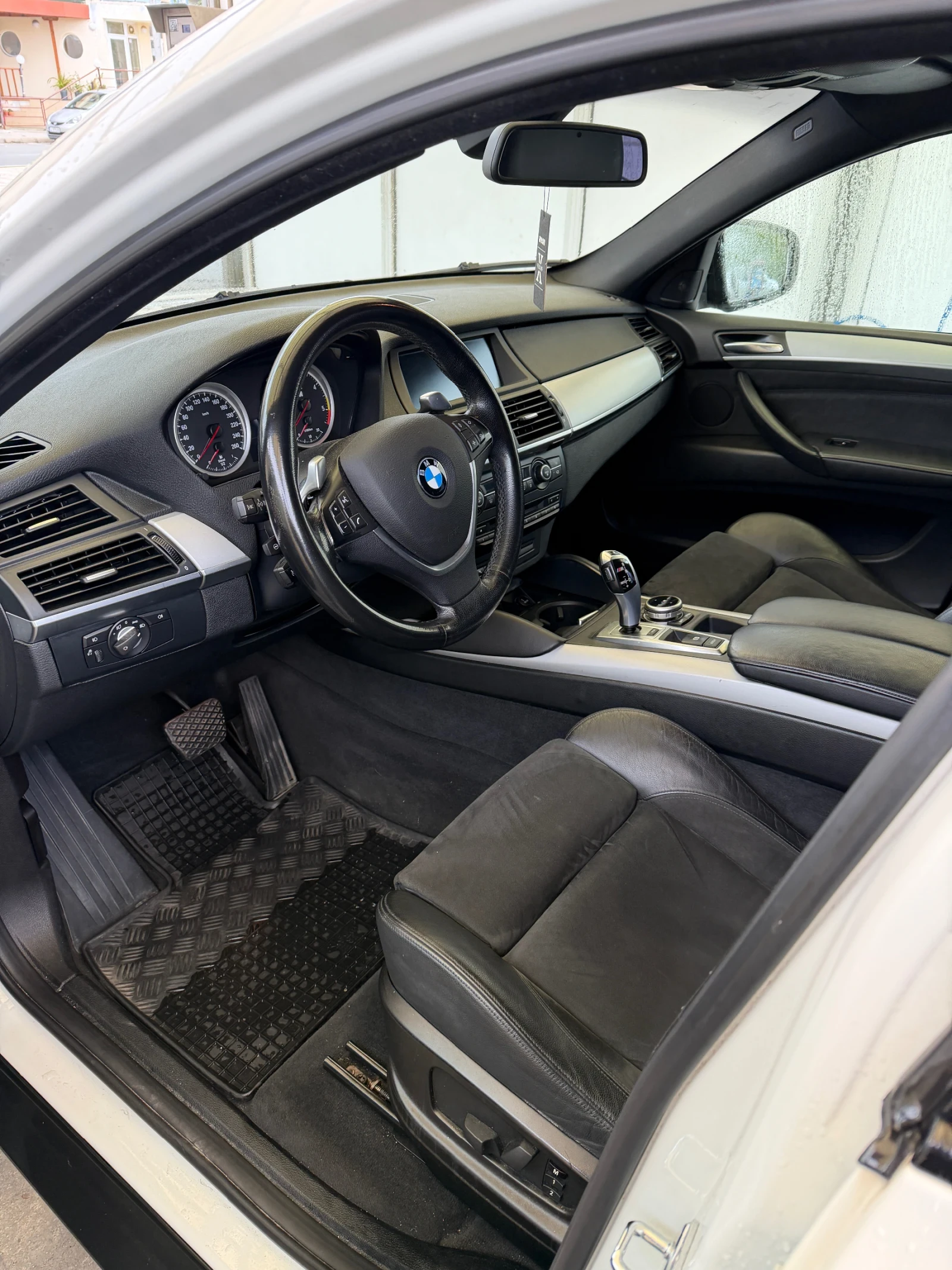 BMW X6  - изображение 9