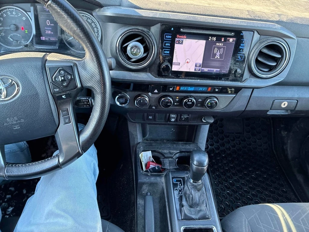 Toyota Tacoma * SR5 * CARFAX * БЕЗ ПЪРВОНАЧАЛНА ВНОСКА - изображение 9