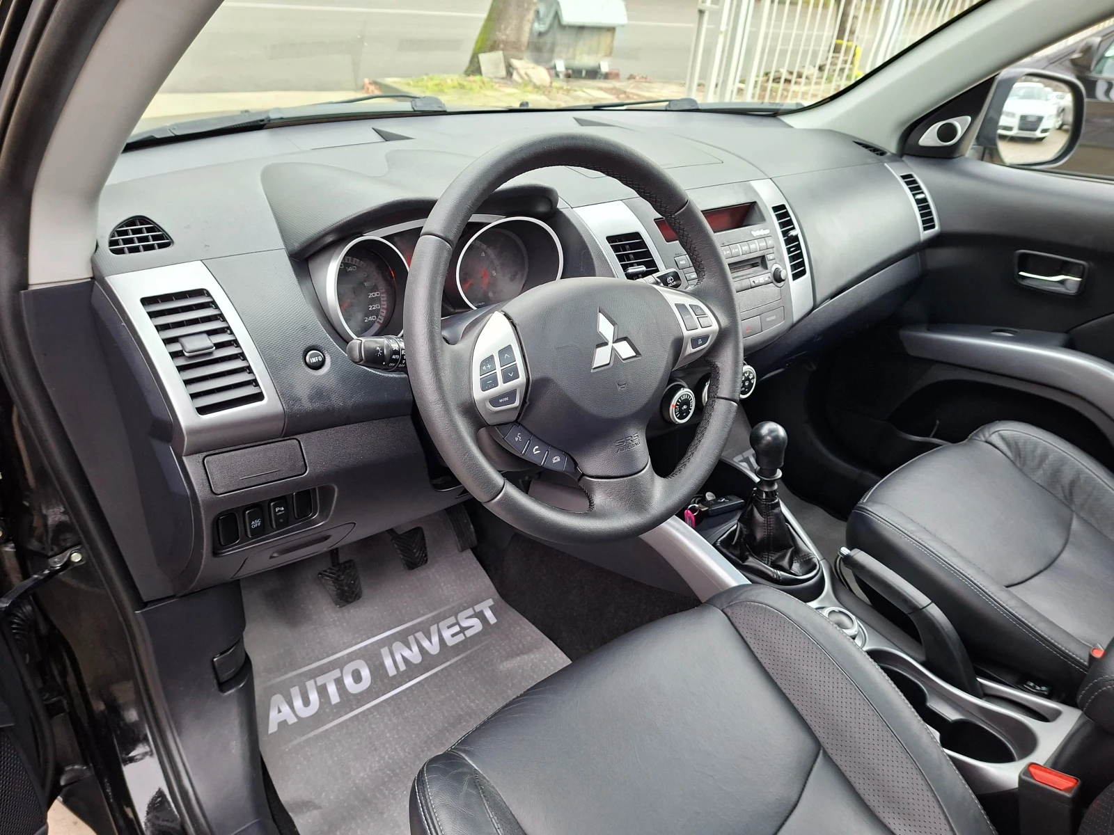 Mitsubishi Outlander 7-MECTA - изображение 10