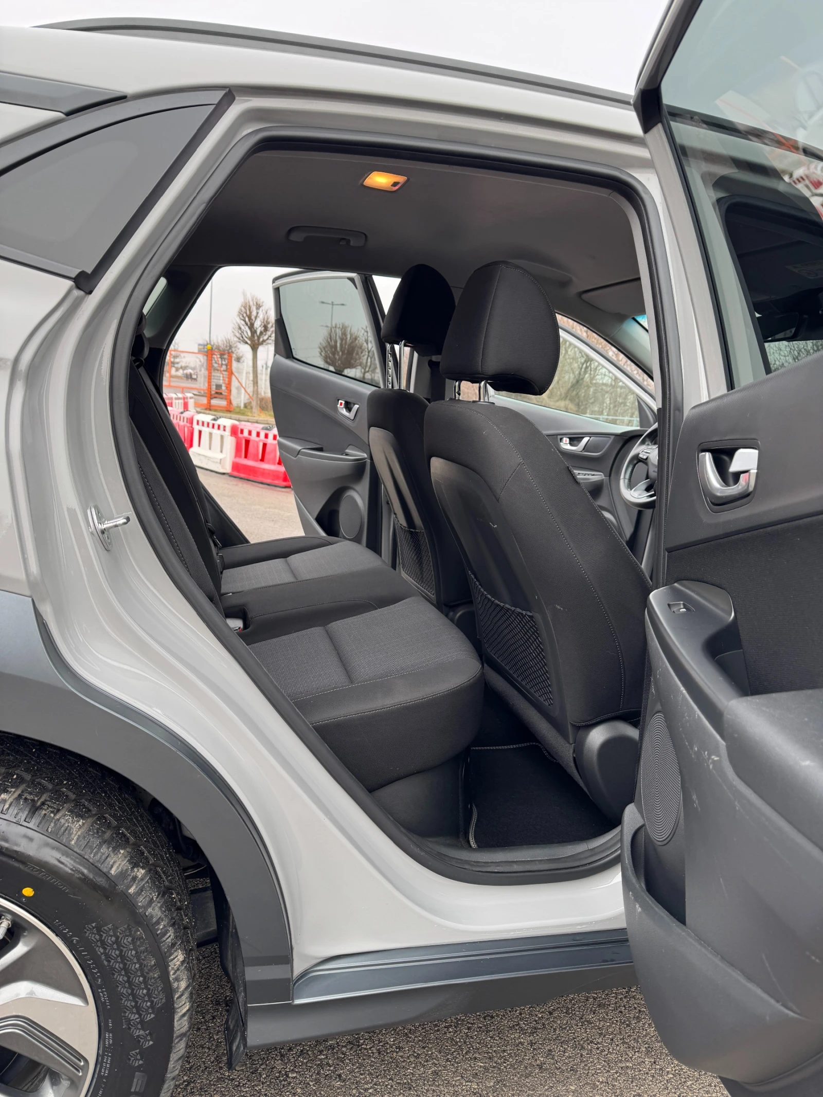 Hyundai Kona 1.6 Hybrid * 73000 KM * FACELIFT | Mobile.bg � ����������� 13