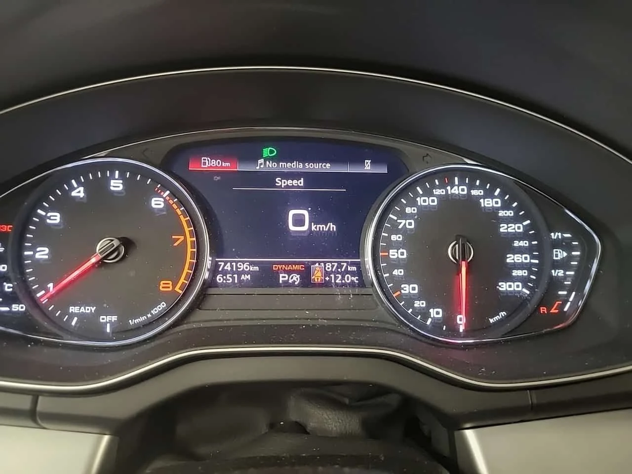 Audi Q5 * KOMFORT * CARFAX * ��������* ��� ������������ | Mobile.bg � ����������� 10