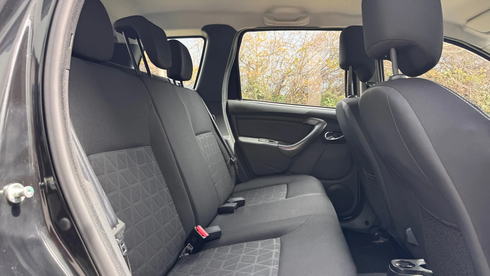 Dacia Duster 1.5dci | Mobile.bg � ����������� 11