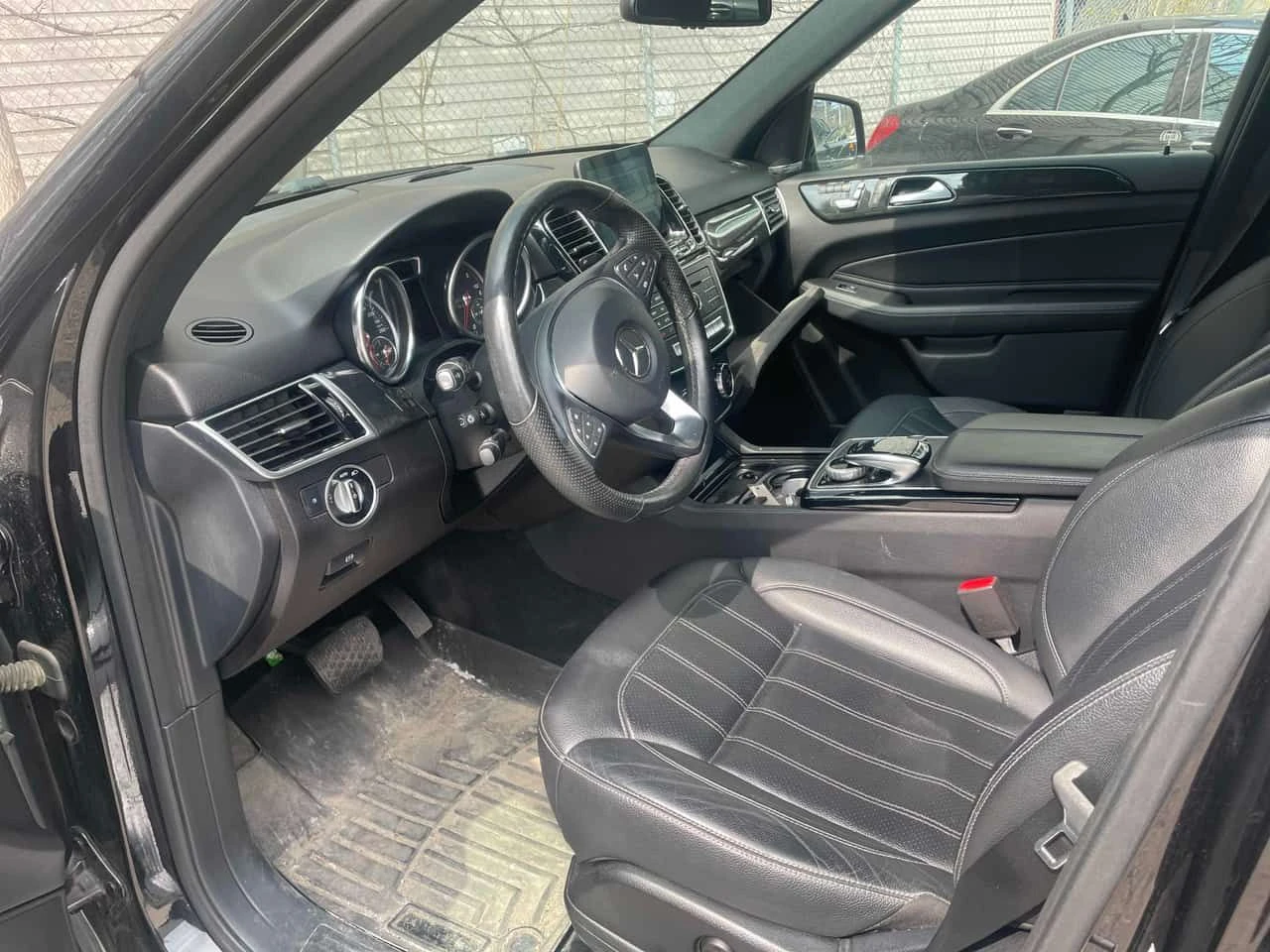 Mercedes-Benz GLE 350 | ПОДГРЕВ | ПАНОРАМА | HARMAN KARDON | 360 | , снимка 5 - Автомобили и джипове - 54653048