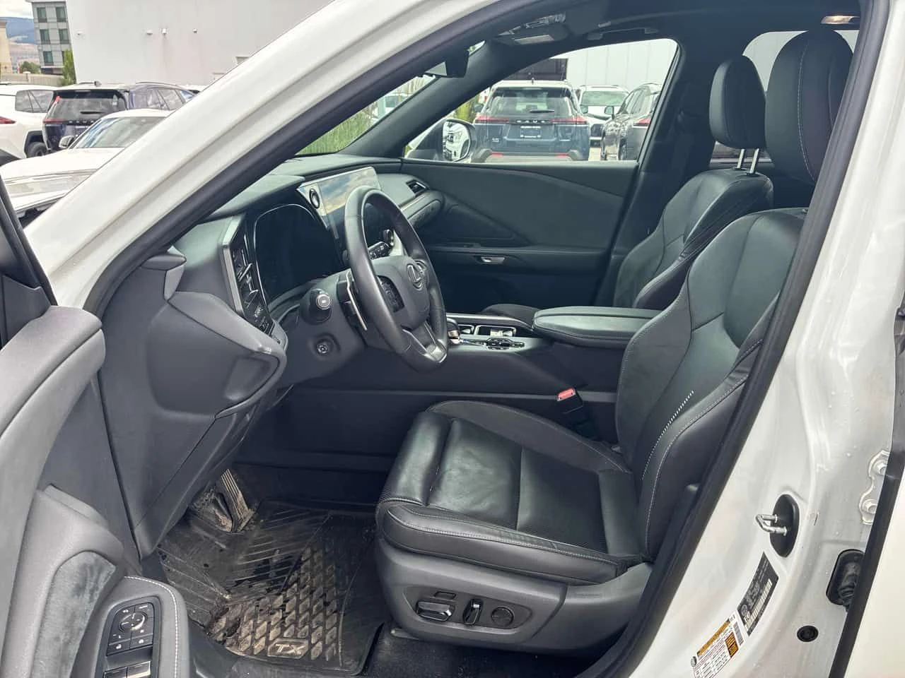 Lexus TX 350 * АВТОКРЕДИТ БЕЗ ПЪРВОНАЧАЛНА ВНОСКА* , снимка 5 - Автомобили и джипове - 54952362