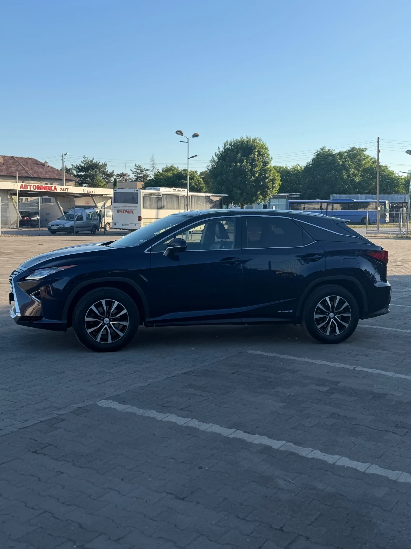 Lexus RX 450h, снимка 4 - Автомобили и джипове - 54962152