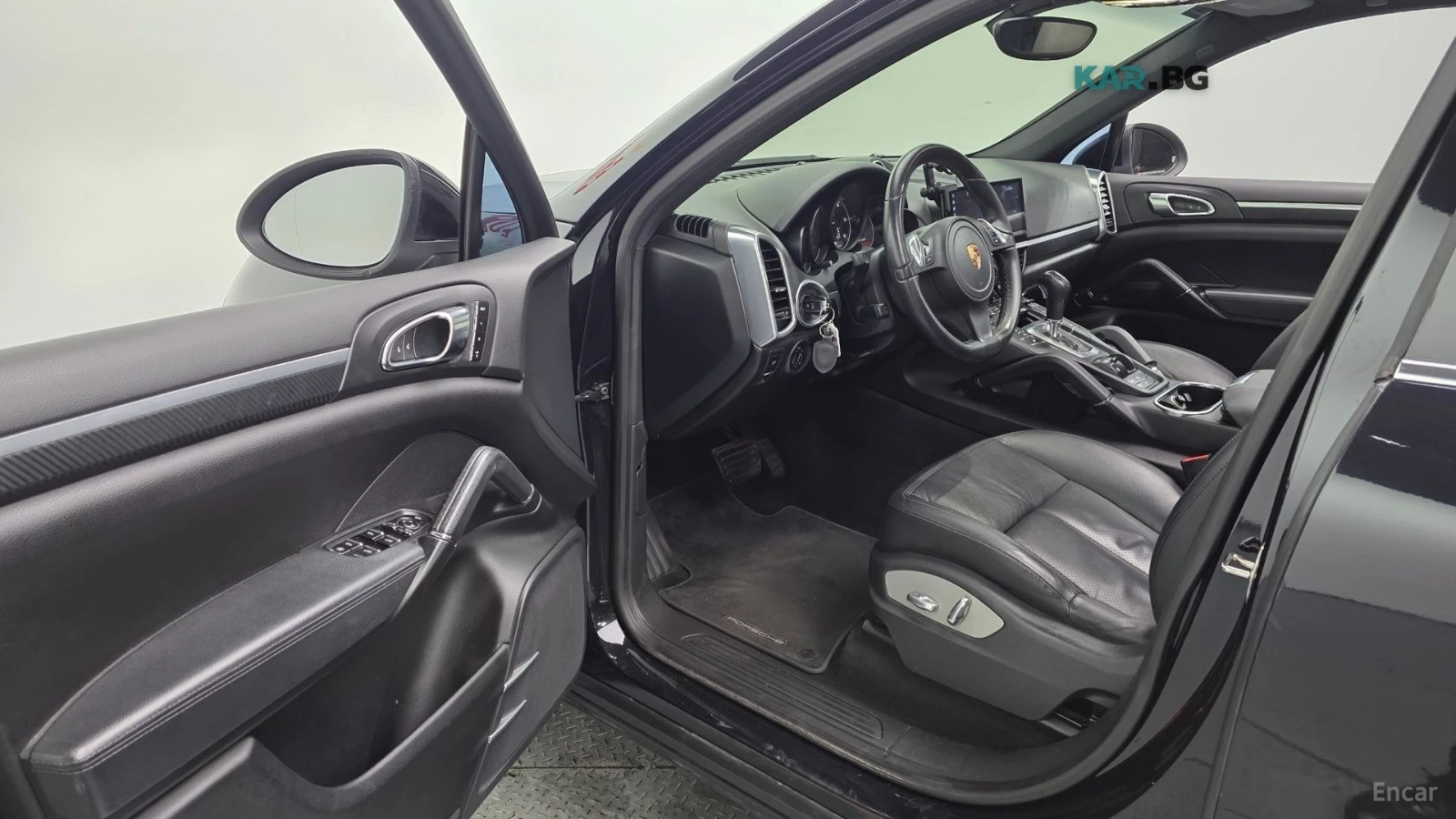 Porsche Cayenne 3.0D/DRIVE-ASSISTS/HEATED-SEATS/PREMIUM, снимка 5 - Автомобили и джипове - 55726090