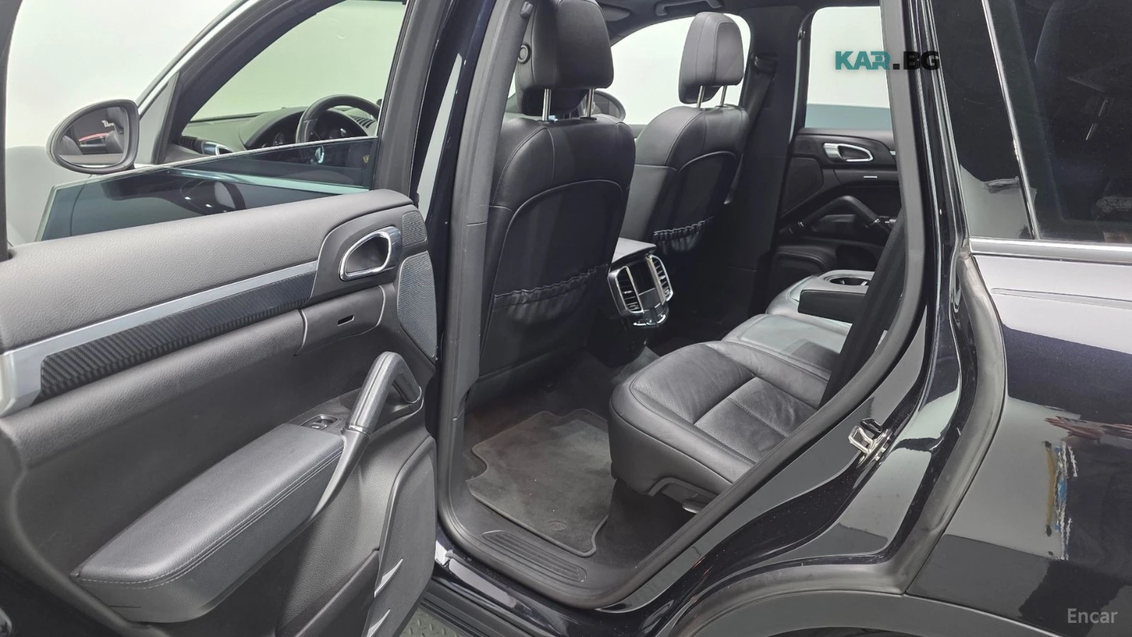 Porsche Cayenne 3.0D/DRIVE-ASSISTS/HEATED-SEATS/PREMIUM, снимка 15 - Автомобили и джипове - 55726090
